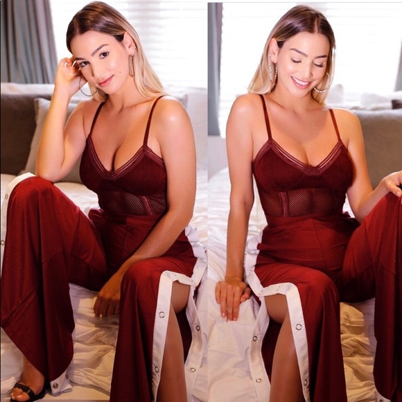 🚫SOLD🚫‘The Dita’ burgundy fishnet bodysuit - Picture 6 of 11